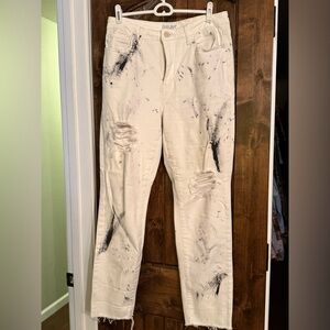 Judy Blue Cream Boyfriend Jeans